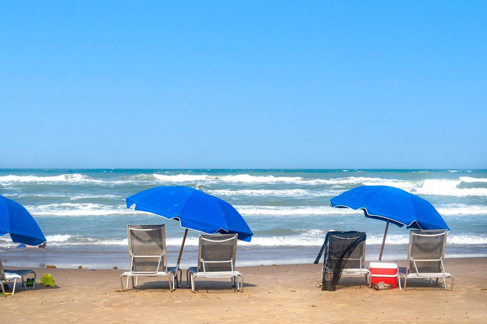 Kingfishers Retreat Serene 1Br Escape With Balcony 207 サウス・パドリー・アイランド エクステリア 写真