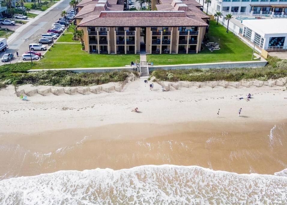 Kingfishers Retreat Serene 1Br Escape With Balcony 207 サウス・パドリー・アイランド エクステリア 写真